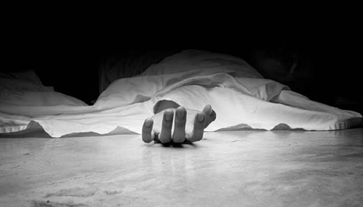 রাজধানীতে ফ্ল্যাটে নার্সিং শিক্ষার্থীর অর্ধগলিত লাশ, স্বামীকে খুঁজছে পুলিশ
